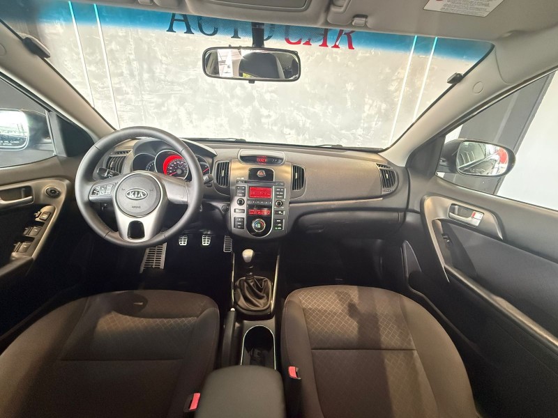 CERATO 1.6 SX3 16V FLEX 4P MANUAL - 2011 - CAXIAS DO SUL