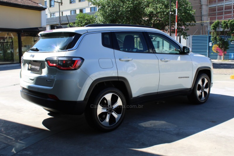 COMPASS 2.0 16V FLEX LONGITUDE AUTOMÁTICO - 2018 - CAXIAS DO SUL