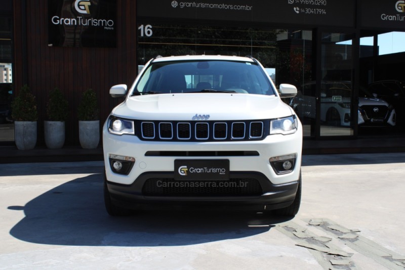 COMPASS 2.0 16V FLEX LONGITUDE AUTOMÁTICO - 2018 - CAXIAS DO SUL