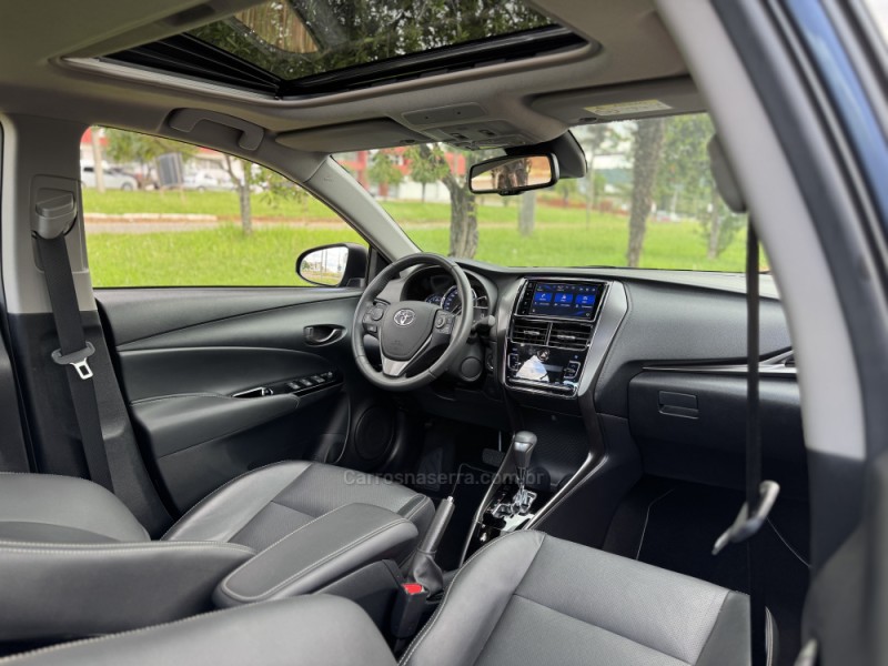 YARIS 1.5 XLS SEDAN 16V FLEX 4P AUTOMÁTICO - 2024 - CASCA
