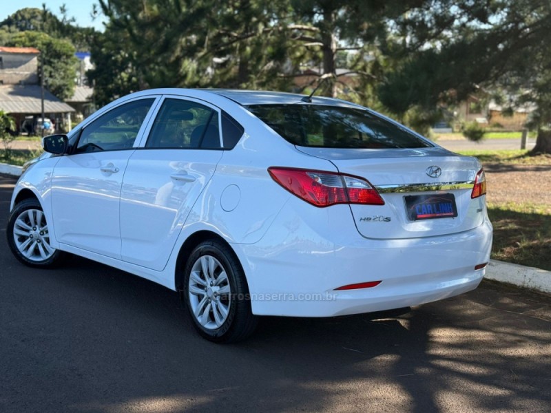 HB20 1.0 COMFORT STYLE 12V FLEX 4P MANUAL - 2014 - VACARIA