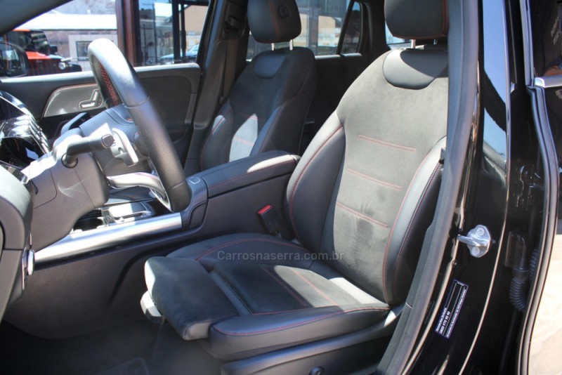 GLA 200 1.3 GCI AMG LINE GASOLINA 4P AUTOMÁTICO - 2022 - CAXIAS DO SUL