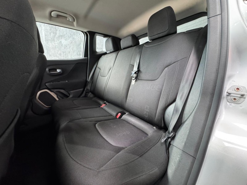 RENEGADE 1.8 16V FLEX LONGITUDE 4P AUTOMÁTICO - 2016 - CAXIAS DO SUL