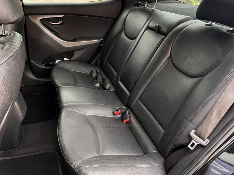 ELANTRA 2.0 GLS 16V FLEX 4P AUTOMÁTICO - 2015 - ESTâNCIA VELHA