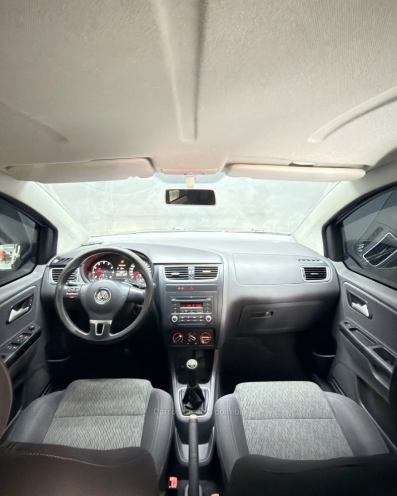 FOX 1.6 MI ITREND 8V FLEX 4P MANUAL - 2013 - CAXIAS DO SUL