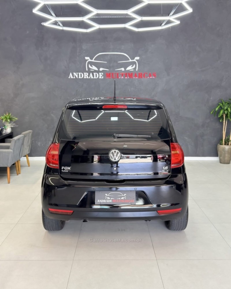 FOX 1.6 MI ITREND 8V FLEX 4P MANUAL - 2013 - CAXIAS DO SUL