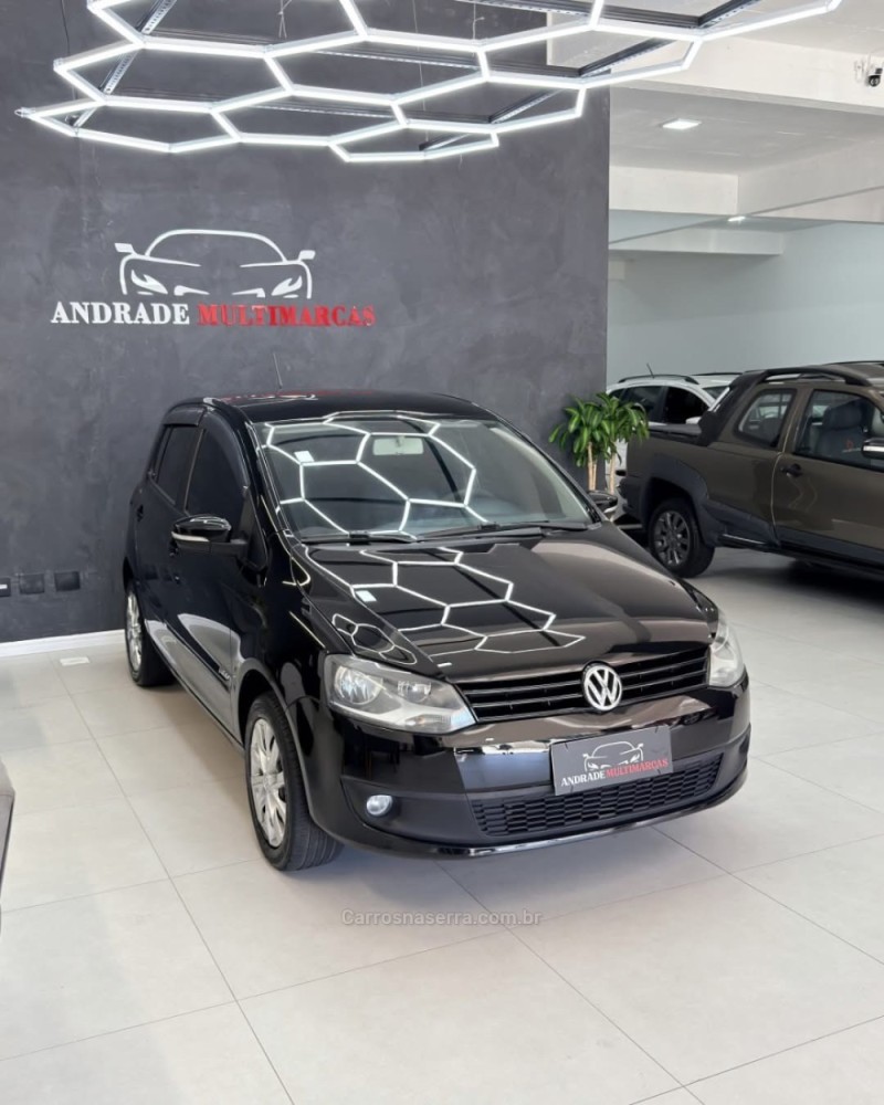 FOX 1.6 MI ITREND 8V FLEX 4P MANUAL - 2013 - CAXIAS DO SUL