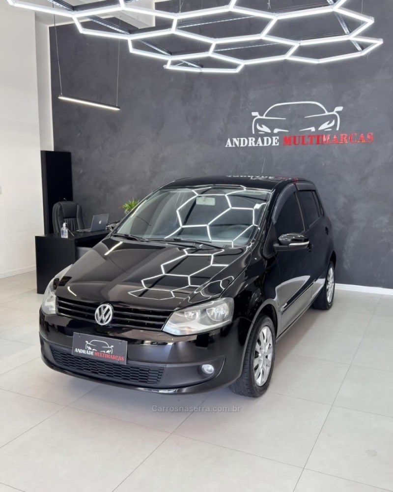 FOX 1.6 MI ITREND 8V FLEX 4P MANUAL - 2013 - CAXIAS DO SUL