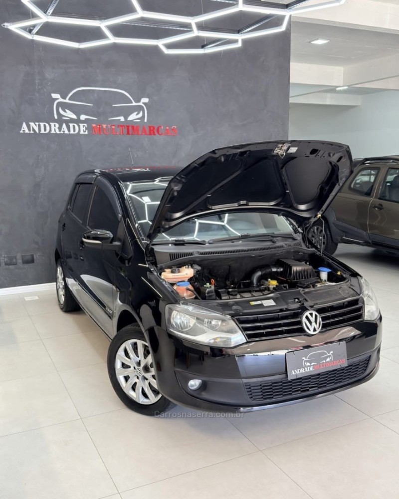 FOX 1.6 MI ITREND 8V FLEX 4P MANUAL - 2013 - CAXIAS DO SUL
