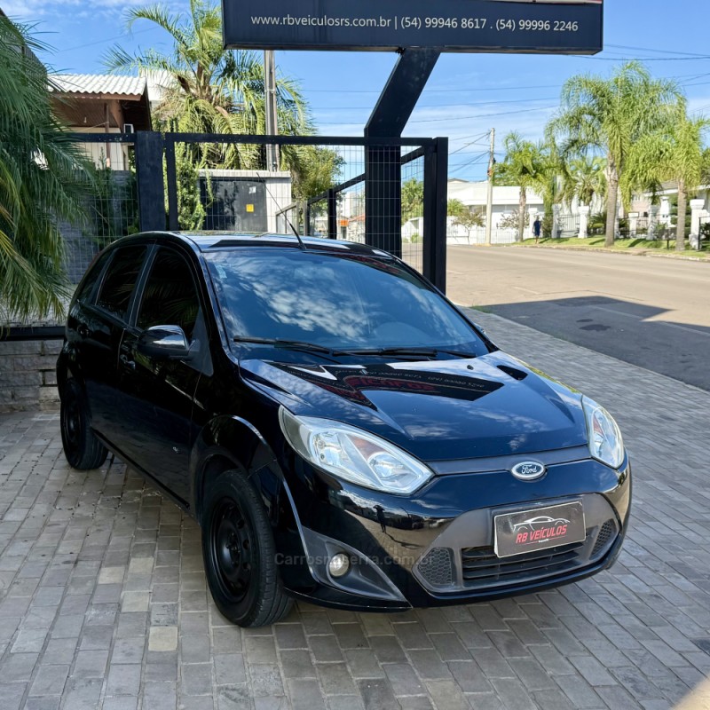 FIESTA 1.0 SE 8V FLEX 4P MANUAL - 2014 - GUAPORé