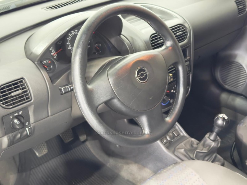 CORSA 1.4 MPFI MAXX 8V FLEX 4P MANUAL - 2012 - ESTâNCIA VELHA