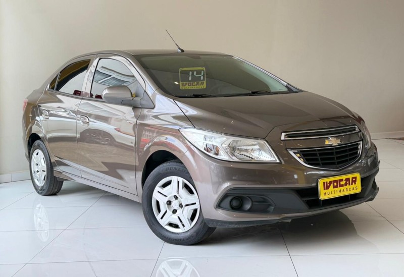 PRISMA 1.0 MPFI LT 8V FLEX 4P MANUAL - 2014 - VACARIA