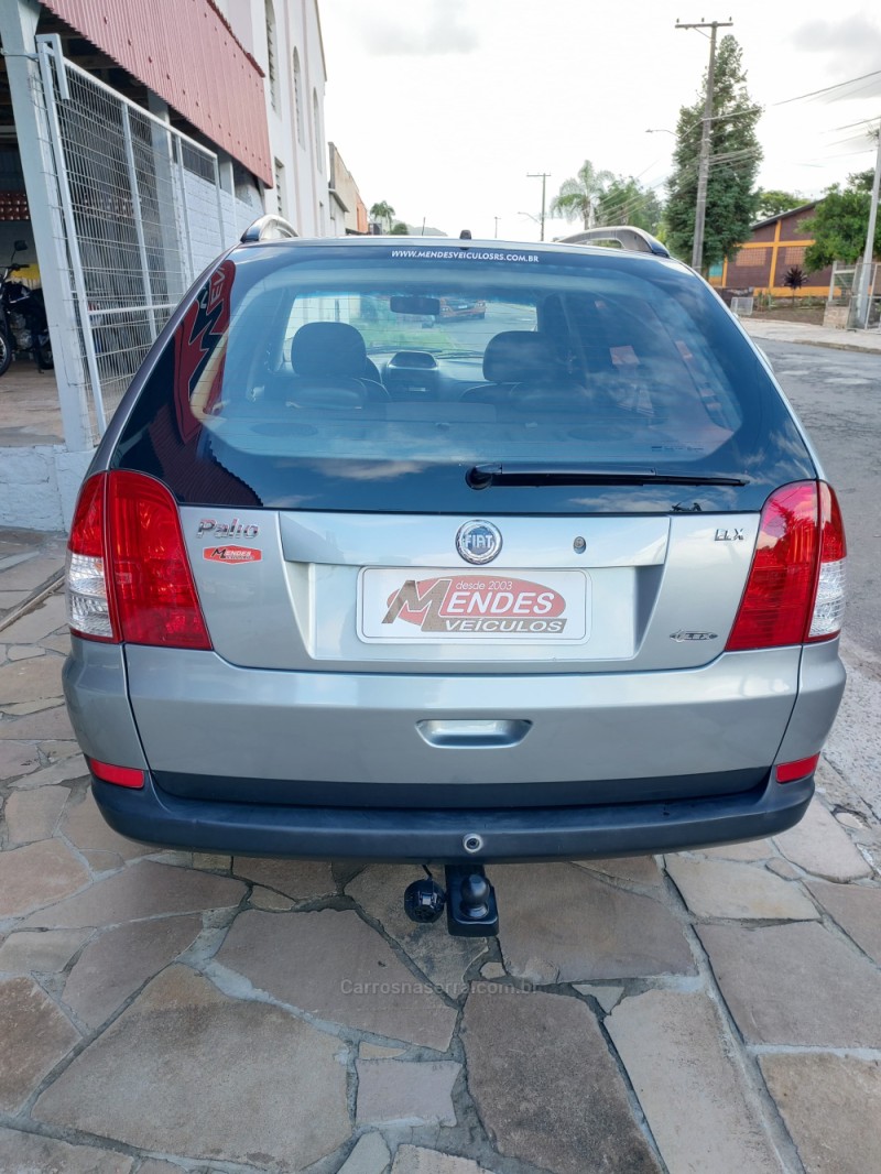 PALIO 1.3 MPI FIRE ELX WEEKEND 8V FLEX 4P MANUAL - 2005 - TRêS COROAS