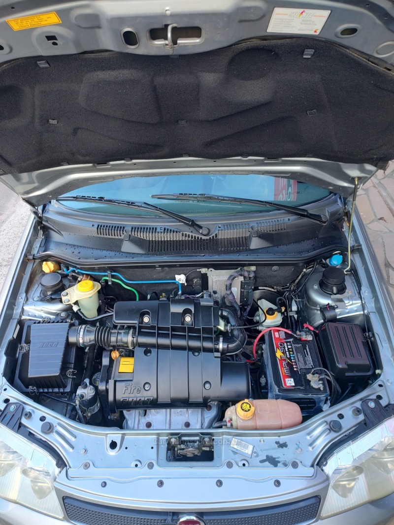 PALIO 1.3 MPI FIRE ELX WEEKEND 8V FLEX 4P MANUAL - 2005 - TRêS COROAS