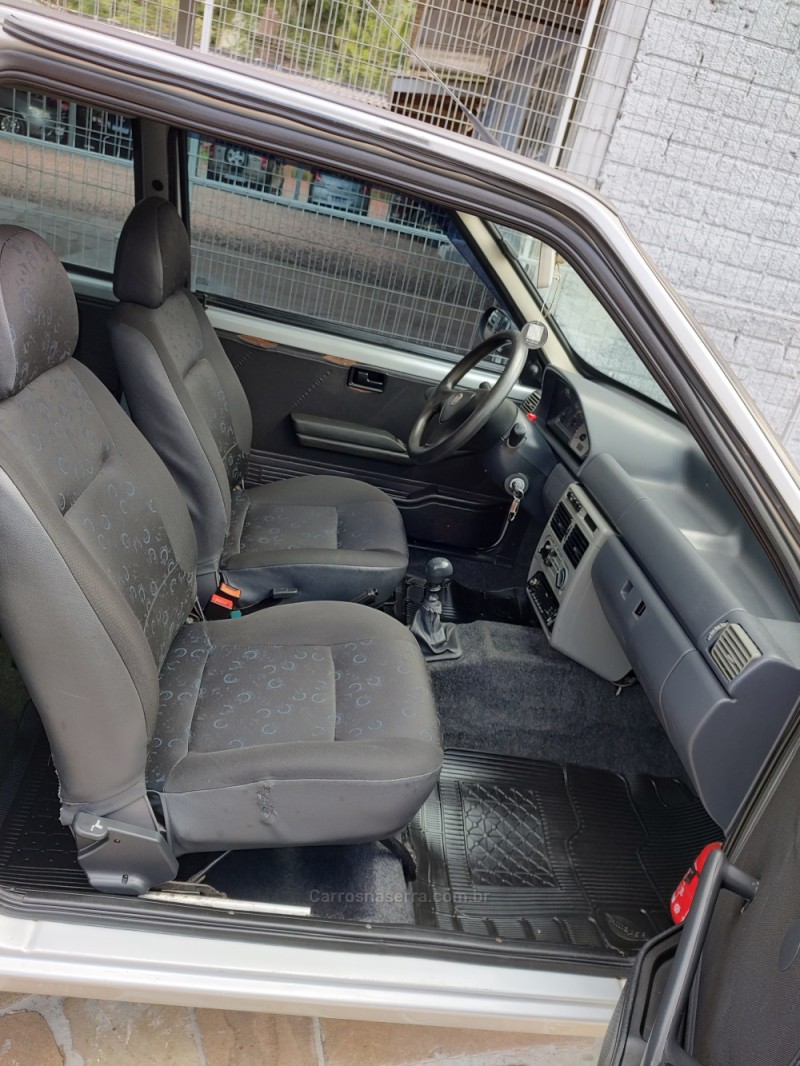 UNO 1.0 MPI MILLE WAY ECONOMY 8V FLEX 2P MANUAL - 2010 - TRêS COROAS