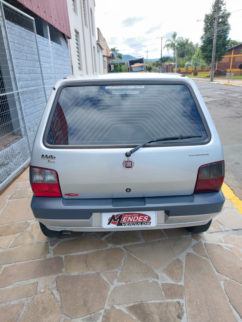 UNO 1.0 MPI MILLE WAY ECONOMY 8V FLEX 2P MANUAL - 2010 - TRêS COROAS