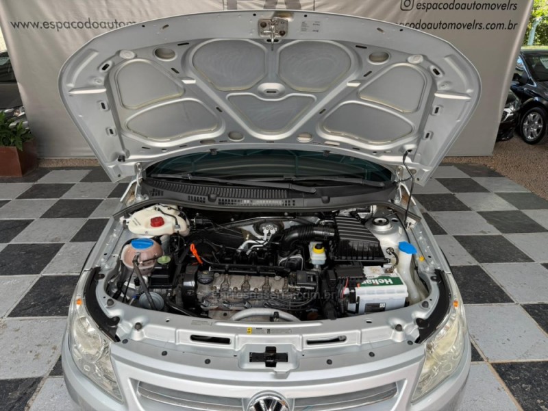 SAVEIRO 1.6 MI TREND CE 8V FLEX 2P MANUAL G.V - 2013 - NOVA PRATA