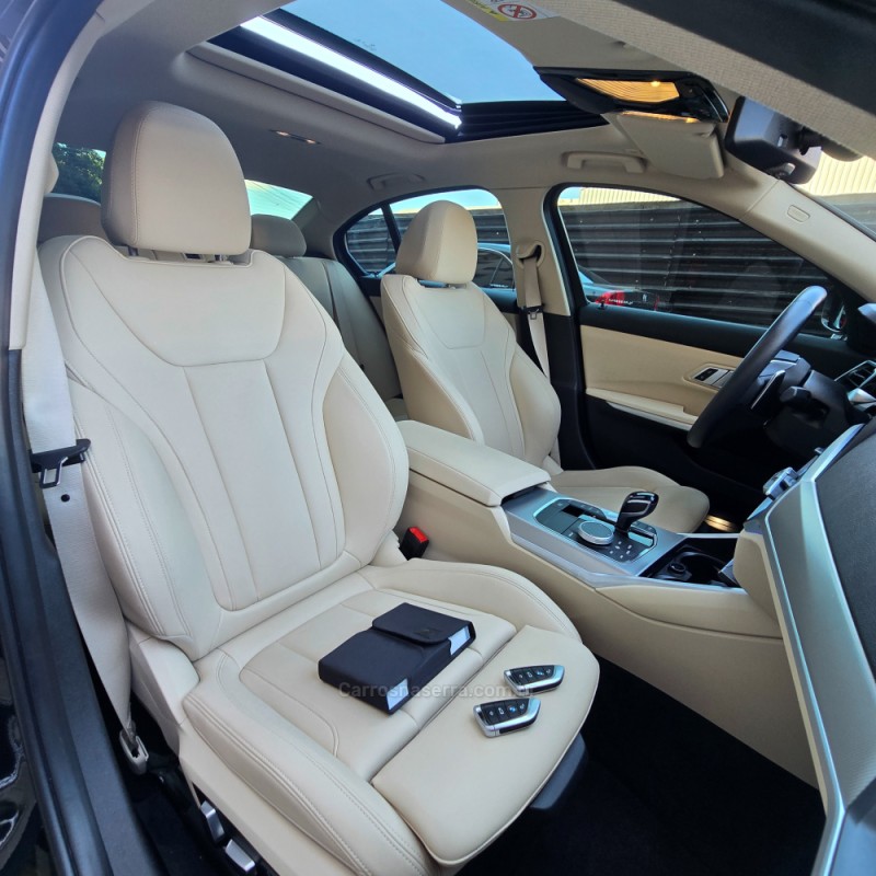 330I 2.0 SPORT 16V TURBO GASOLINA 4P AUTOMÁTICO - 2020 - BENTO GONçALVES