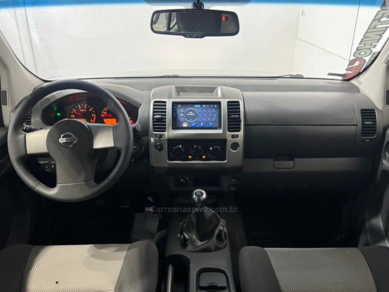 FRONTIER 2.5 LE 4X4 CD TURBO ELETRONIC DIESEL 4P MANUAL - 2012 - ESTâNCIA VELHA