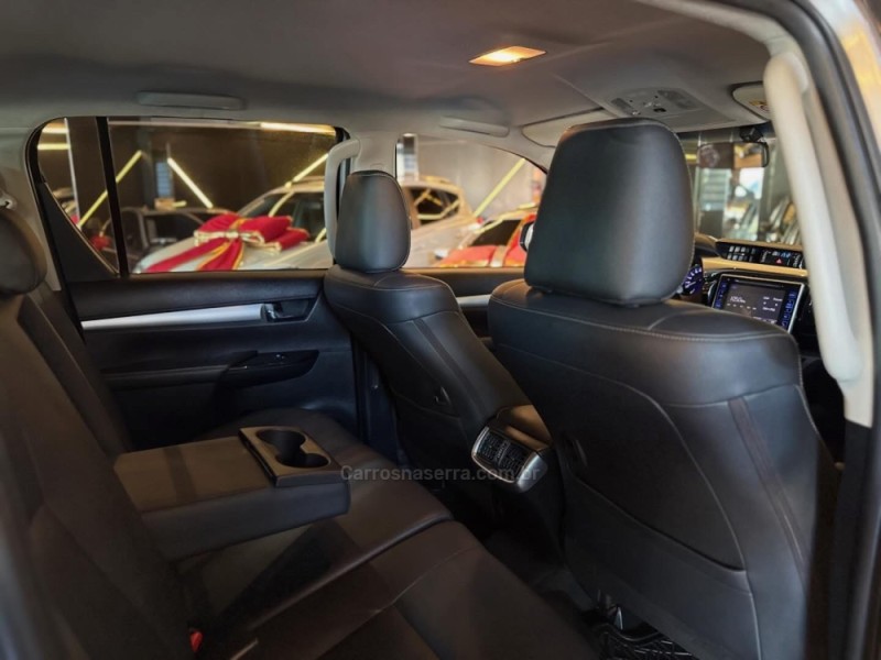 HILUX 2.8 SRX 4X4 CD 16V DIESEL 4P AUTOMÁTICO - 2016 - NOVO HAMBURGO