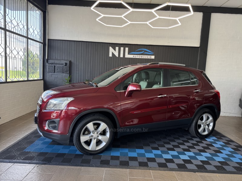 tracker 1.8 mpfi ltz 4x2 16v flex 4p automatico 2014 caxias do sul