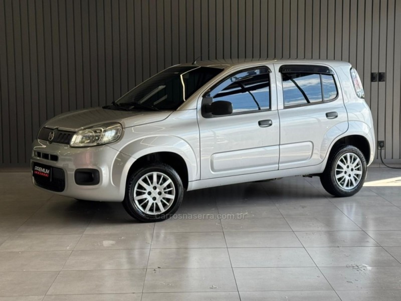 UNO 1.0 VIVACE 8V FLEX 4P MANUAL - 2016 - DOIS IRMãOS