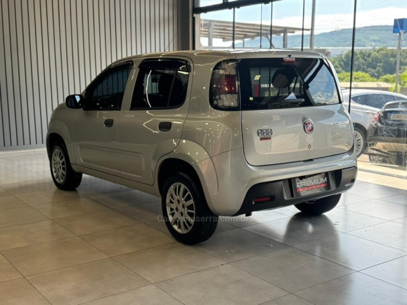 UNO 1.0 VIVACE 8V FLEX 4P MANUAL - 2016 - DOIS IRMãOS