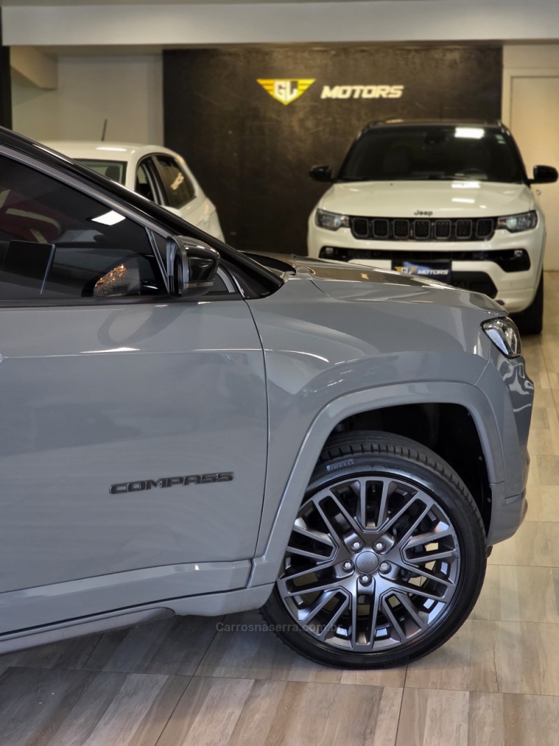 COMPASS 1.3 SERIE S T270 16V TURBO FLEX 4P AUTOMÁTICO - 2022 - CAXIAS DO SUL