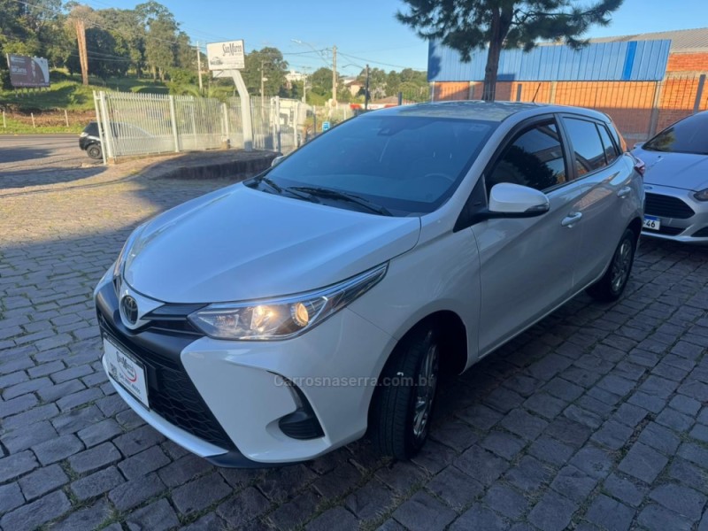 YARIS 1.5 XS 16V FLEX 4P AUTOMÁTICO