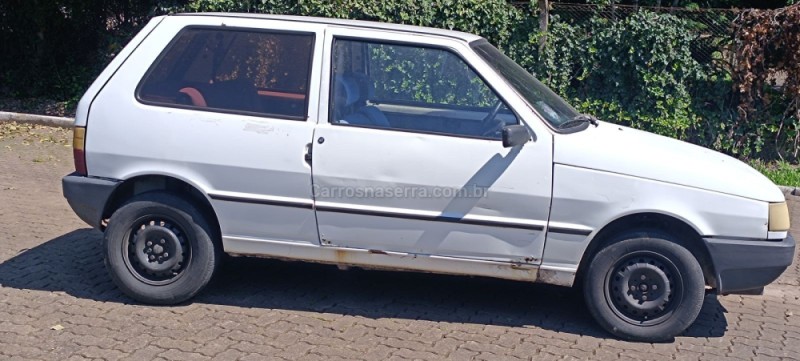 UNO 1.0 IE MILLE 8V GASOLINA 2P MANUAL - 1998 - IVOTI