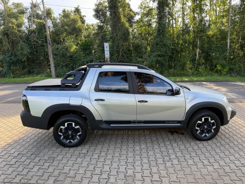 DUSTER OROCH 1.3 TCE OUTSIDER 4P FLEX AUTOMÁTICA - 2024 - IVOTI