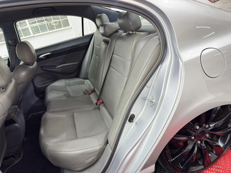 CIVIC 1.8 LXS 16V FLEX 4P AUTOMÁTICO - 2007 - CAXIAS DO SUL