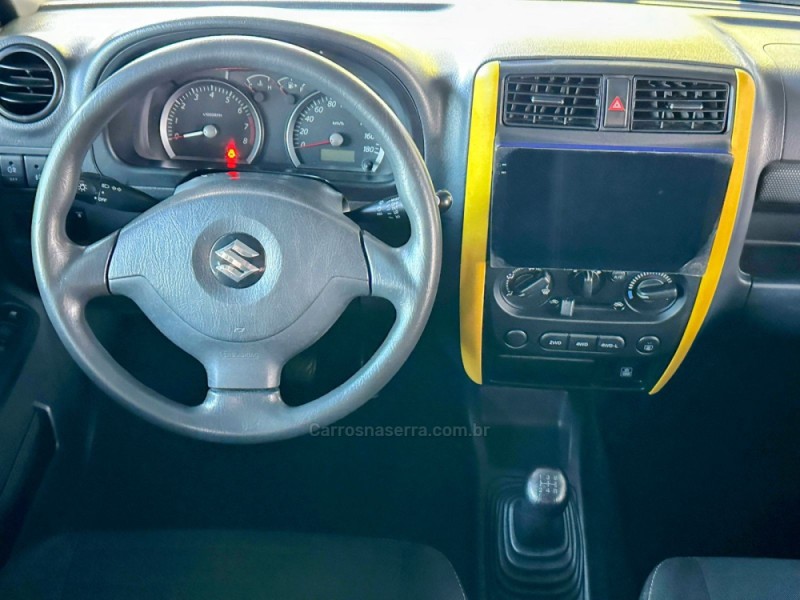 JIMNY 1.3 4ALL 4X4 16V GASOLINA 2P MANUAL - 2017 - TRêS COROAS