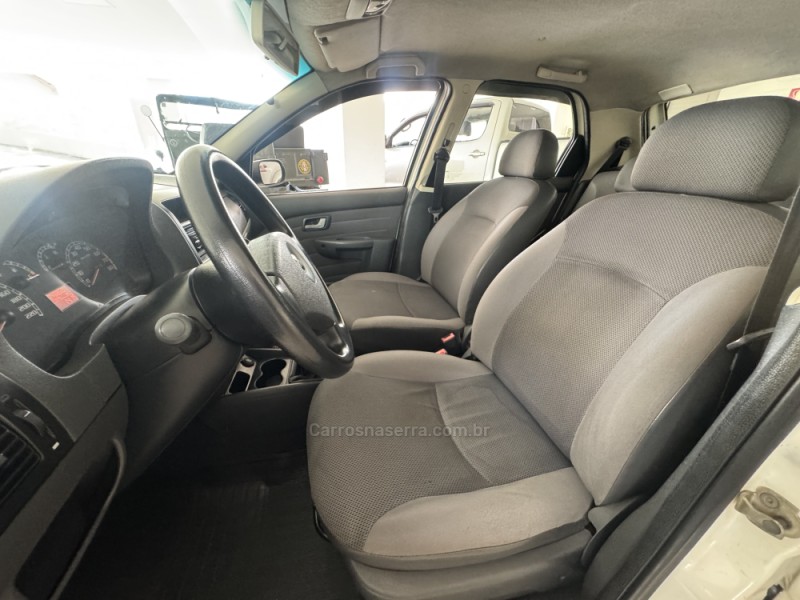 PALIO 1.4 MPI ELX 8V FLEX 4P MANUAL - 2006 - FLORES DA CUNHA