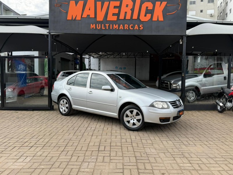 BORA 2.0 MI 8V FLEX 4P MANUAL - 2009 - LAGOA VERMELHA