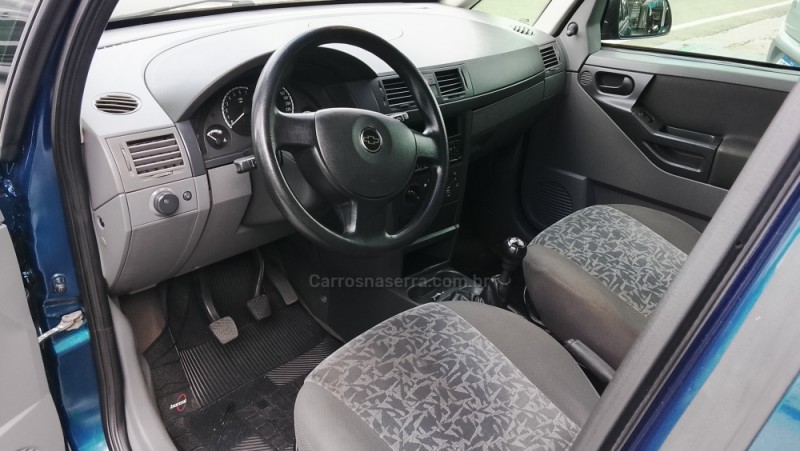 MERIVA 1.8 MPFI 8V GASOLINA 4P MANUAL - 2003 - CAXIAS DO SUL