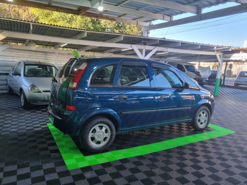 MERIVA 1.8 MPFI 8V GASOLINA 4P MANUAL - 2003 - CAXIAS DO SUL