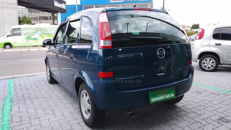 MERIVA 1.8 MPFI 8V GASOLINA 4P MANUAL - 2003 - CAXIAS DO SUL