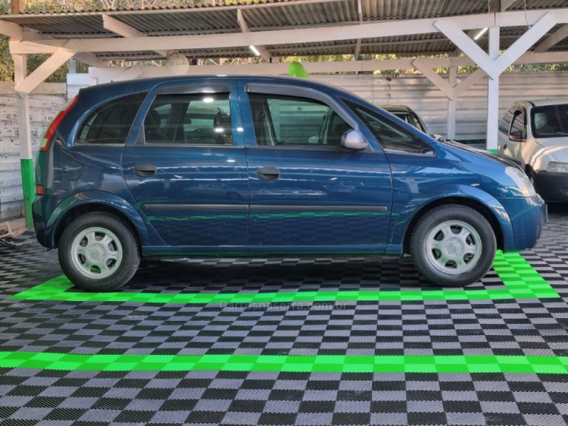 MERIVA 1.8 MPFI 8V GASOLINA 4P MANUAL - 2003 - CAXIAS DO SUL
