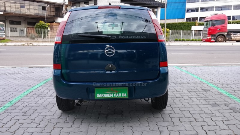 MERIVA 1.8 MPFI 8V GASOLINA 4P MANUAL - 2003 - CAXIAS DO SUL