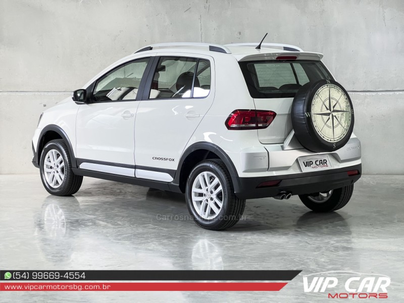 CROSSFOX 1.6 MSI FLEX 16V 4P MANUAL - 2016 - FARROUPILHA