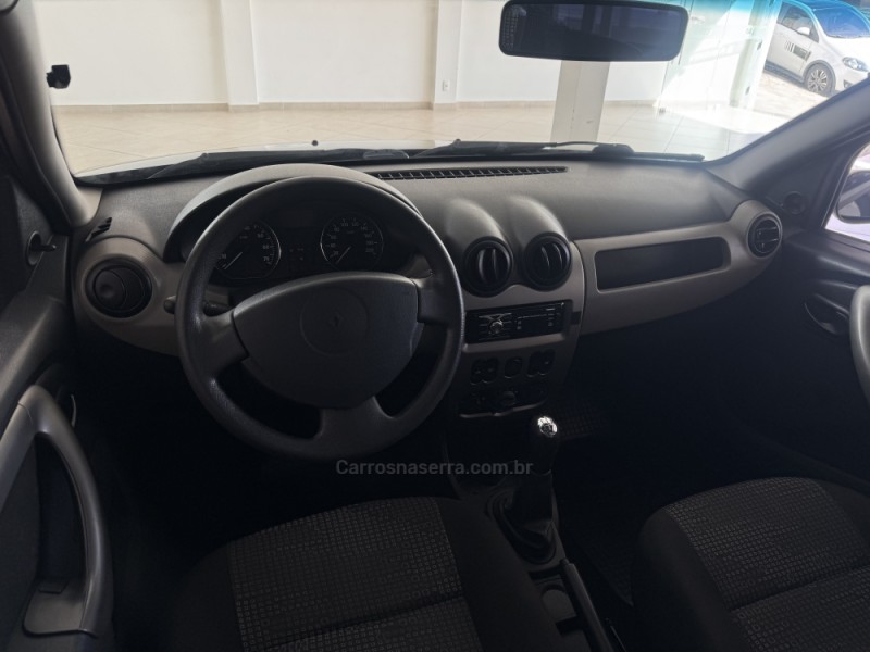SANDERO 1.0 EXPRESSION 16V FLEX 4P MANUAL - 2009 - FLORES DA CUNHA
