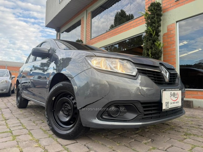 LOGAN 1.0 EXPRESSION 12V FLEX 4P MANUAL - 2018 - SãO MARCOS