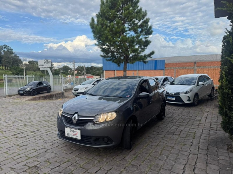 LOGAN 1.0 EXPRESSION 12V FLEX 4P MANUAL - 2018 - SãO MARCOS