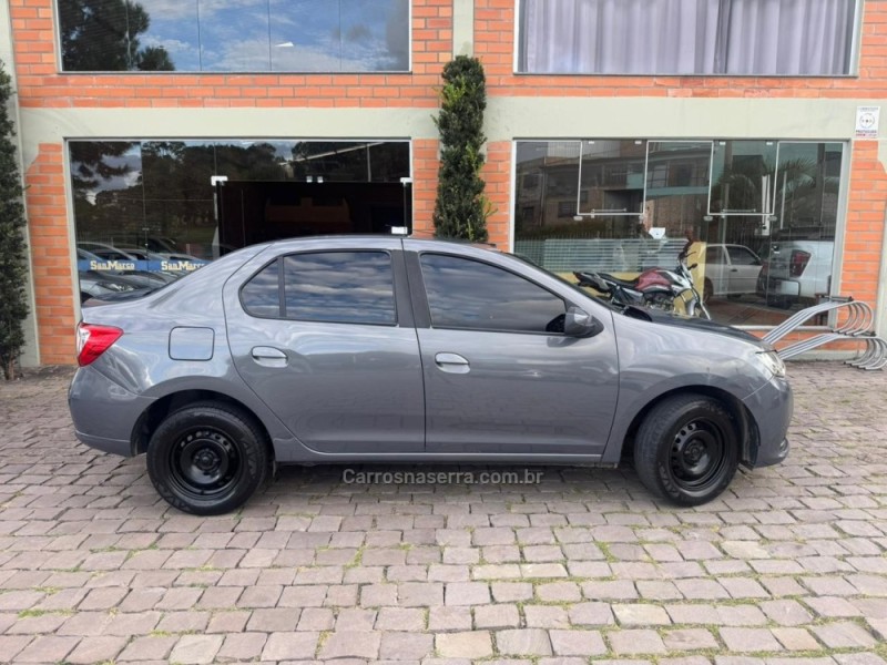 LOGAN 1.0 EXPRESSION 12V FLEX 4P MANUAL - 2018 - SãO MARCOS