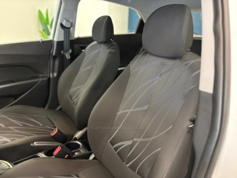 HB20 1.0 COMFORT PLUS 12V TURBO FLEX 4P MANUAL - 2015 - CARLOS BARBOSA