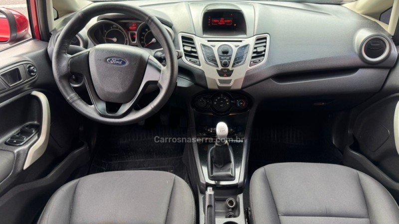 FIESTA 1.6 SE SEDAN 16V FLEX 4P MANUAL - 2011 - CAXIAS DO SUL