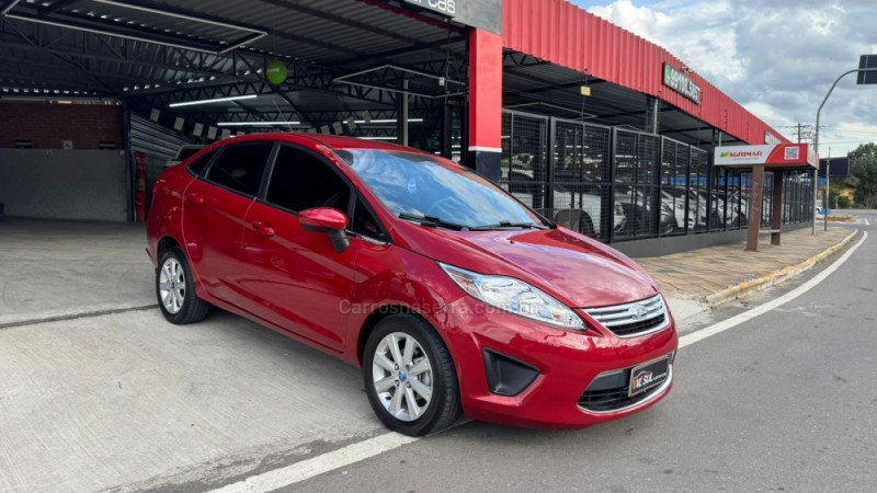 FIESTA 1.6 SE SEDAN 16V FLEX 4P MANUAL - 2011 - CAXIAS DO SUL