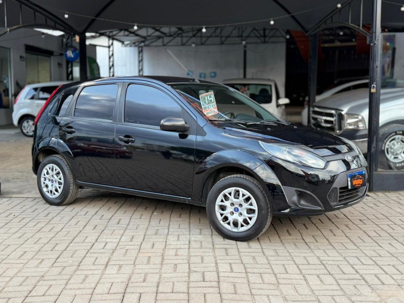 FIESTA 1.0 MPI CLASS 8V FLEX 4P MANUAL - 2014 - LAGOA VERMELHA