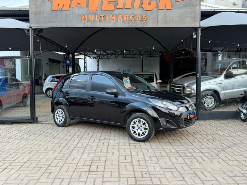 FIESTA 1.0 MPI CLASS 8V FLEX 4P MANUAL - 2014 - LAGOA VERMELHA